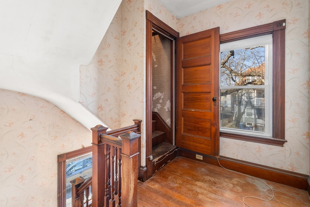73 Taylor St