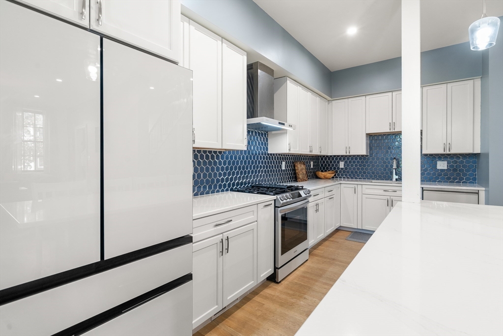 22 Kenilworth St