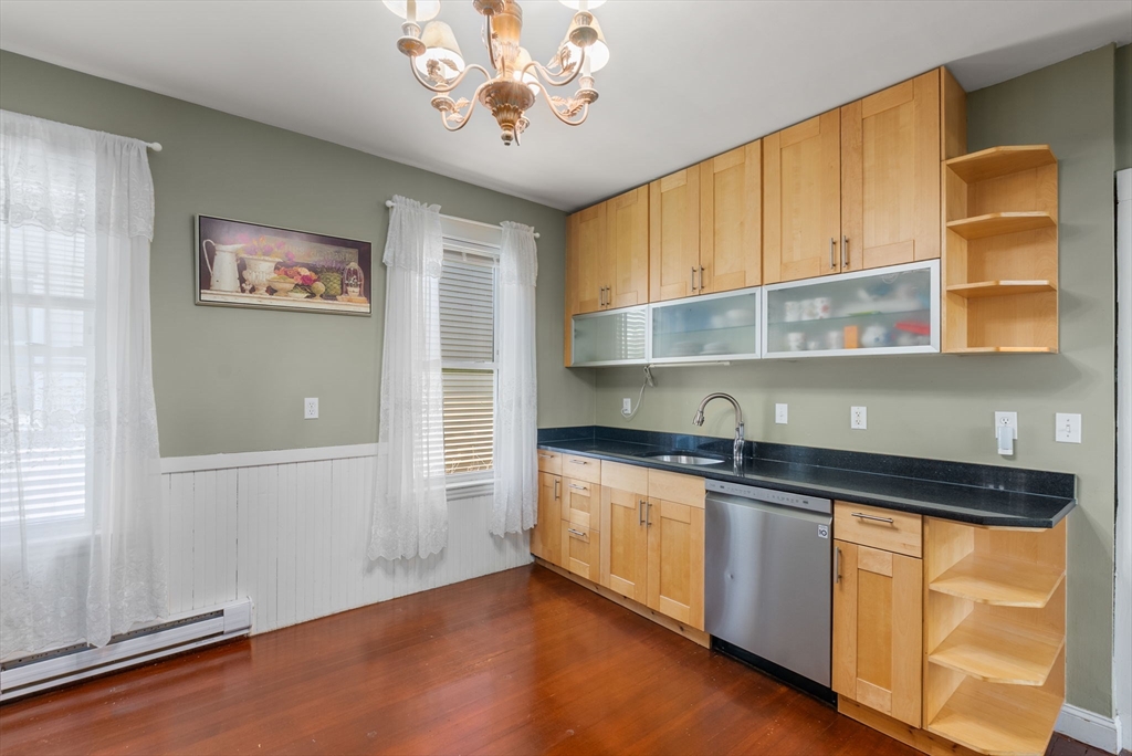 2 Pleasant St # 2