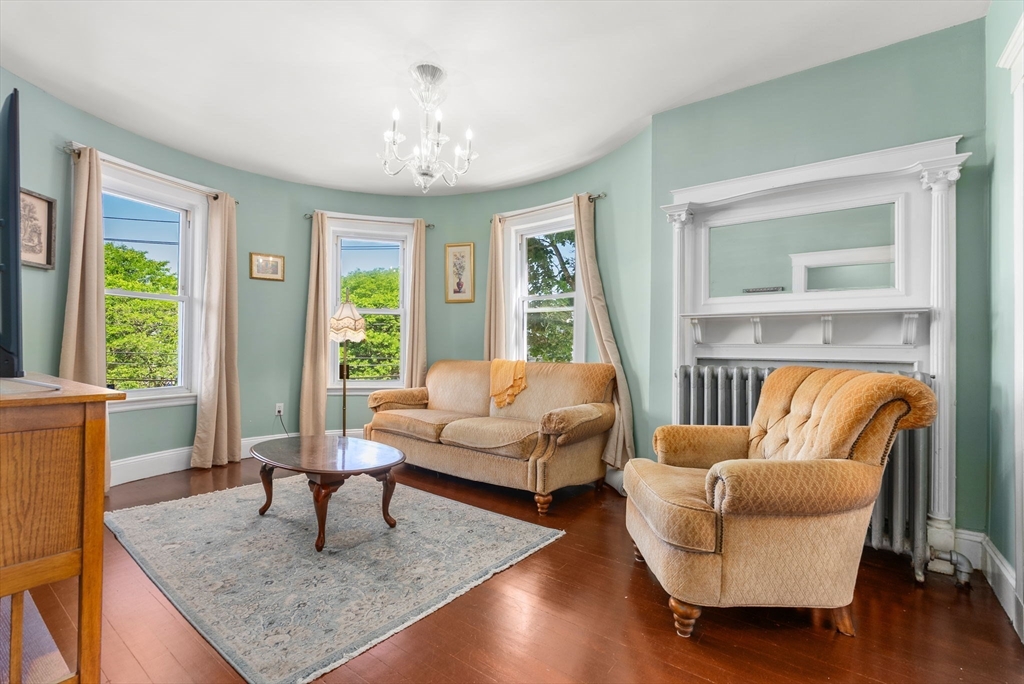 2 Pleasant St # 2