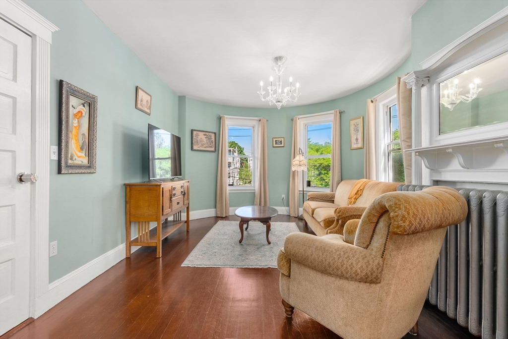 2 Pleasant St # 2