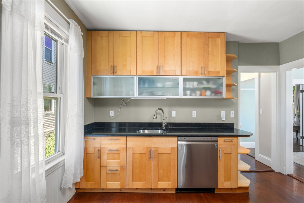 2 Pleasant St # 2