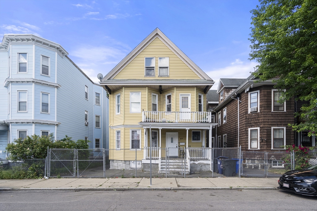 87 Hamilton St