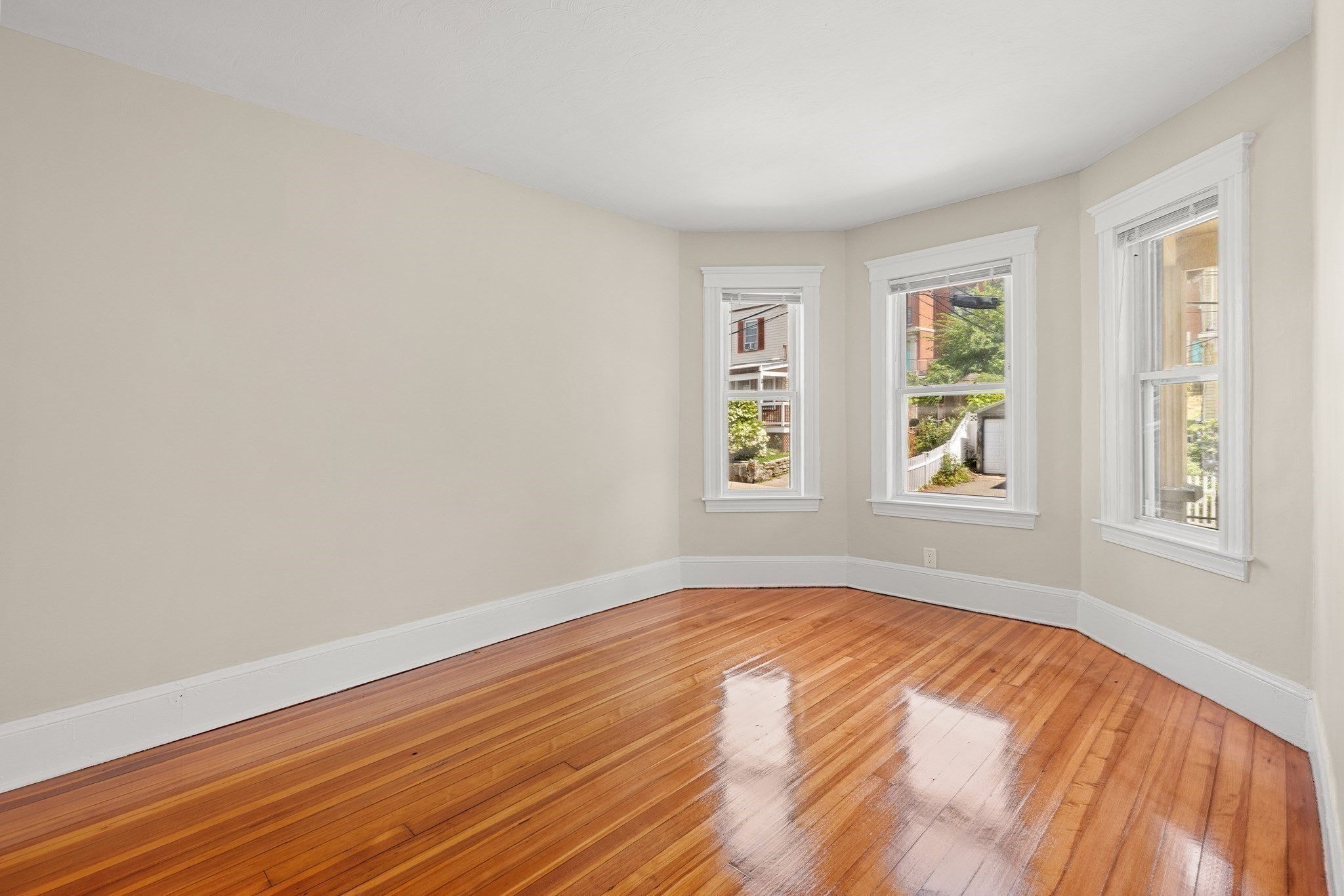 79 Nelson St # 1