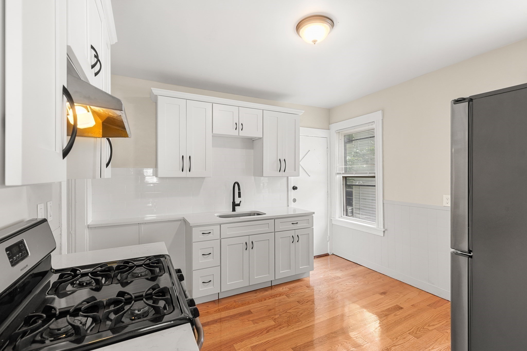 79 Nelson St # 1