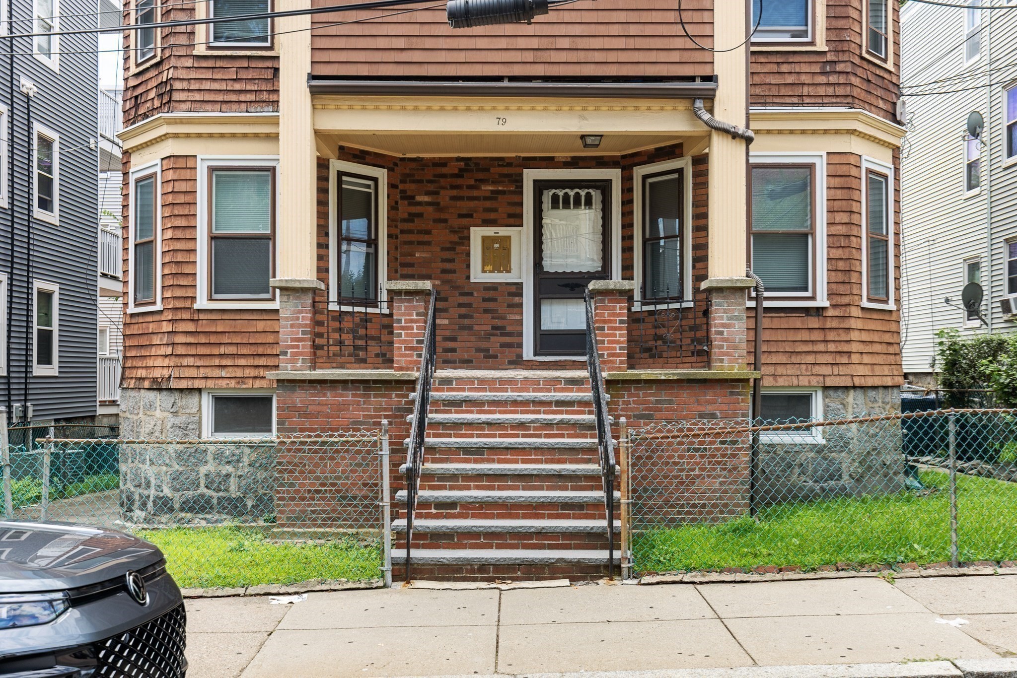 79 Nelson St # 1