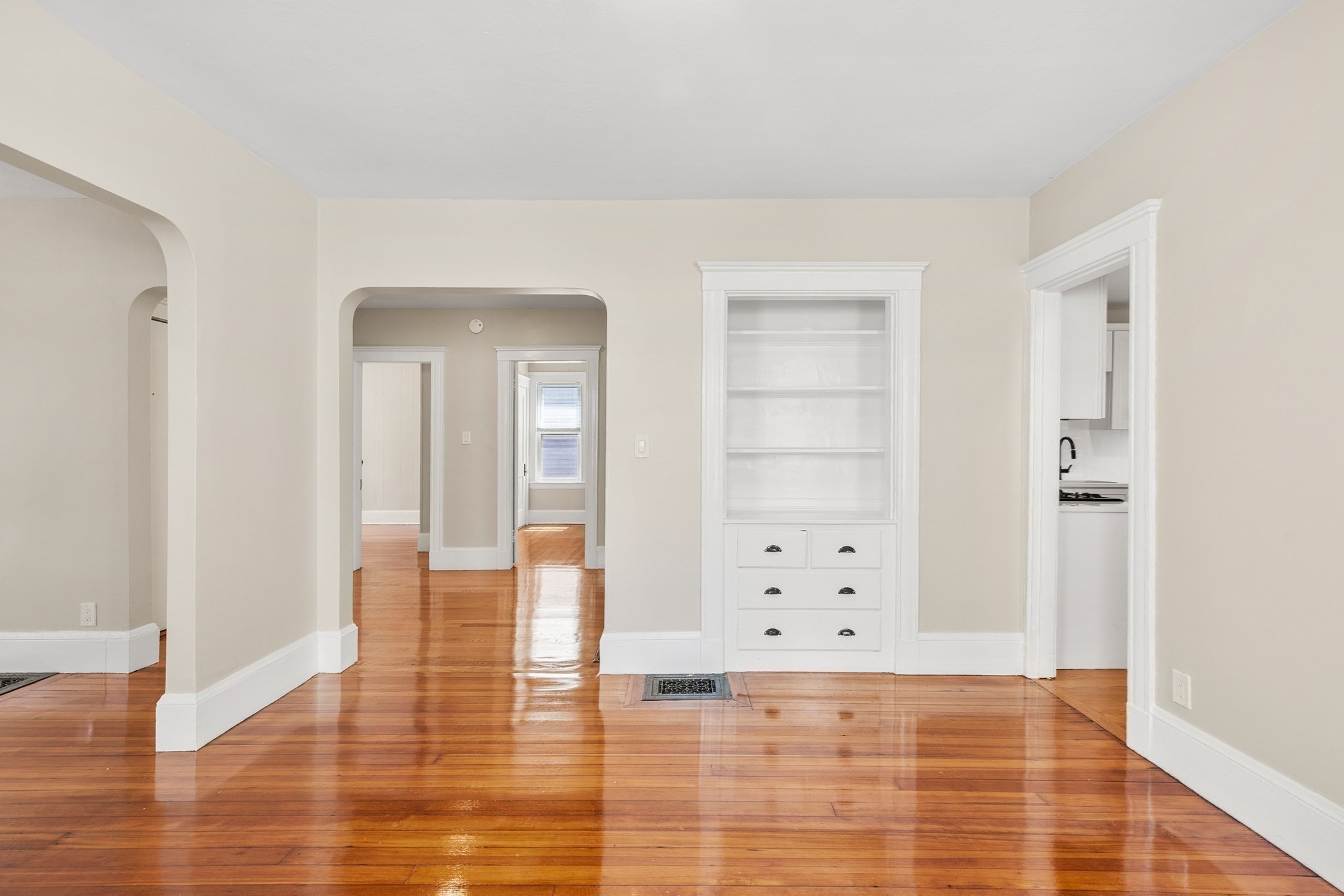 79 Nelson St # 1