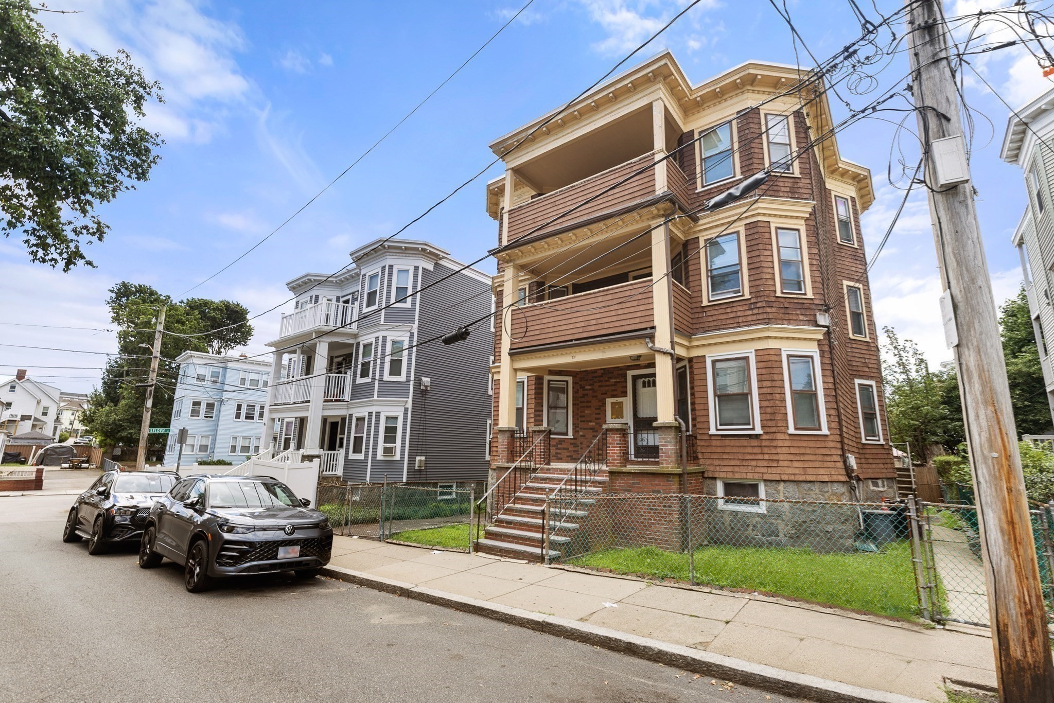 79 Nelson St # 1