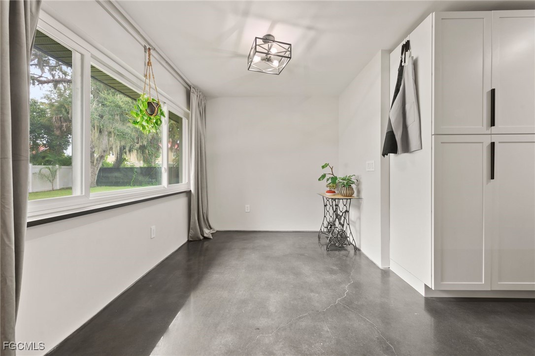 13764 River Forest DR