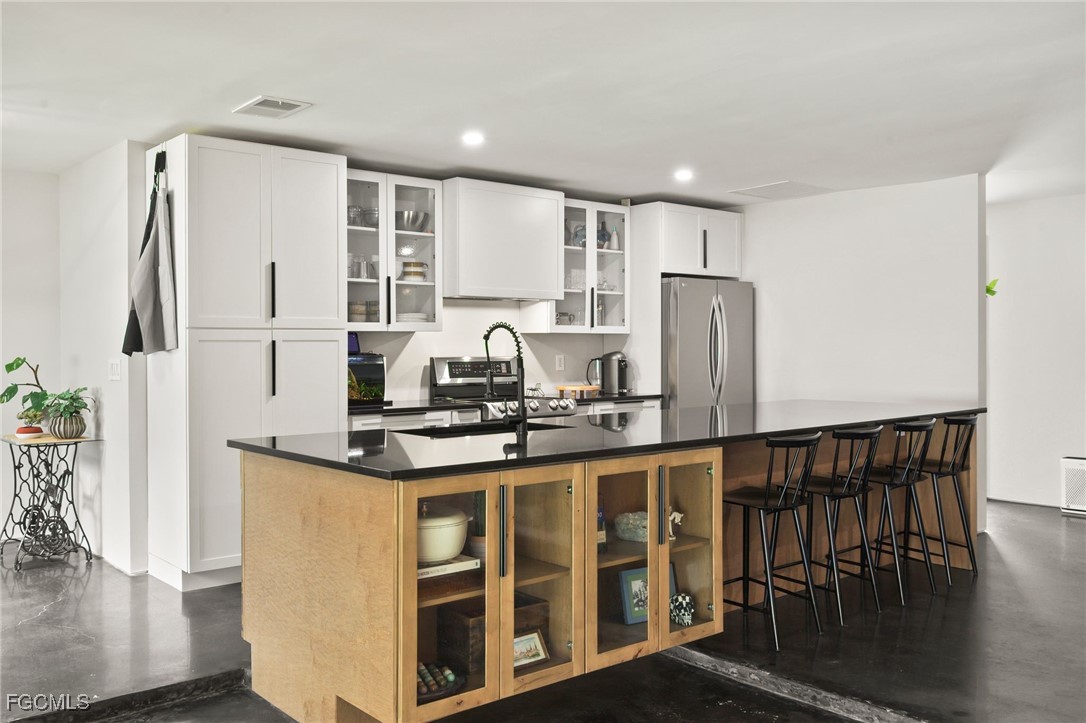 13764 River Forest DR