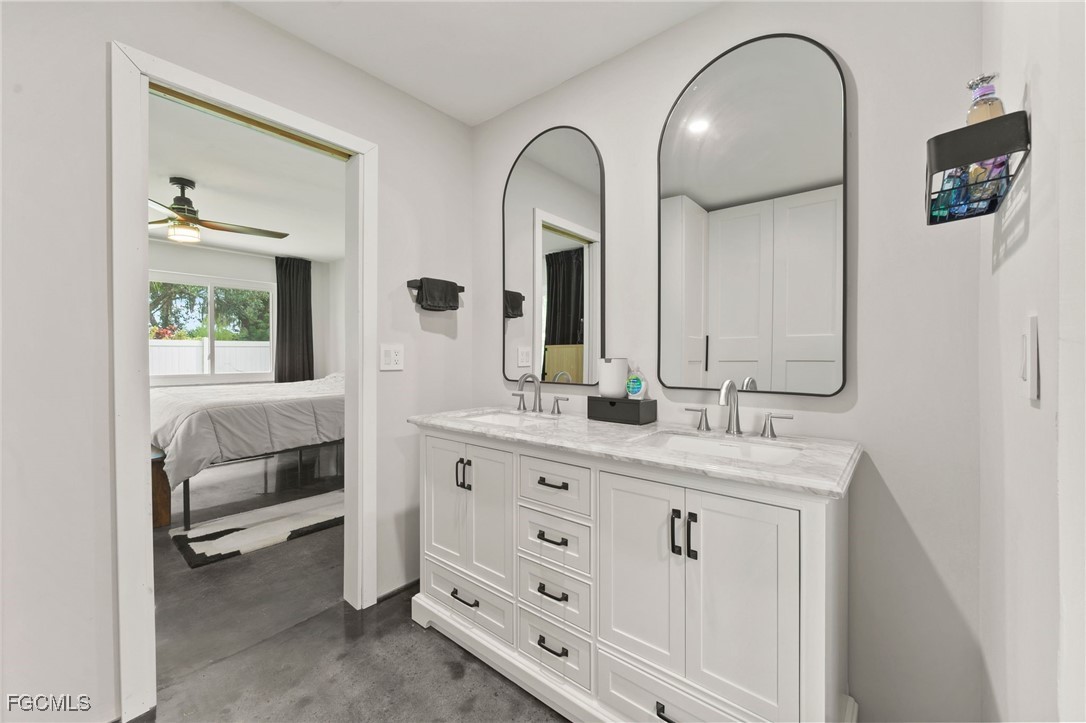 13764 River Forest DR