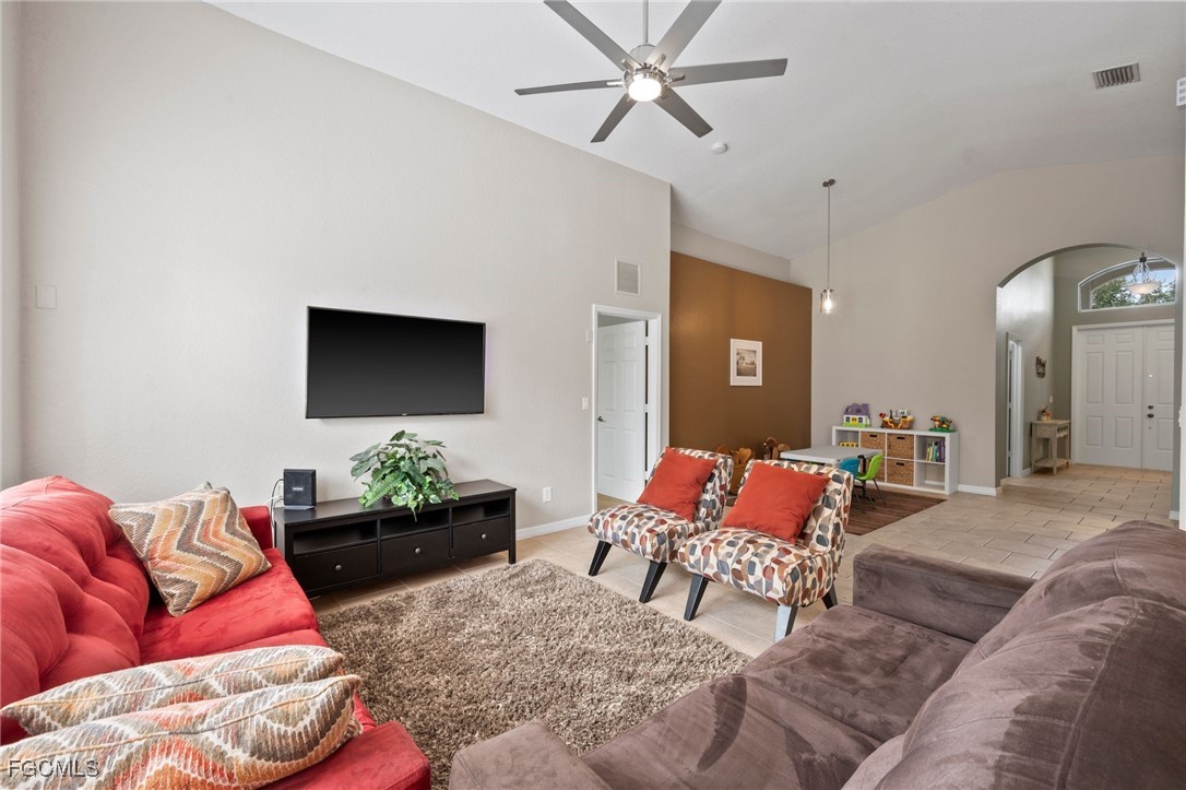 9270 Chestnut Tree LOOP