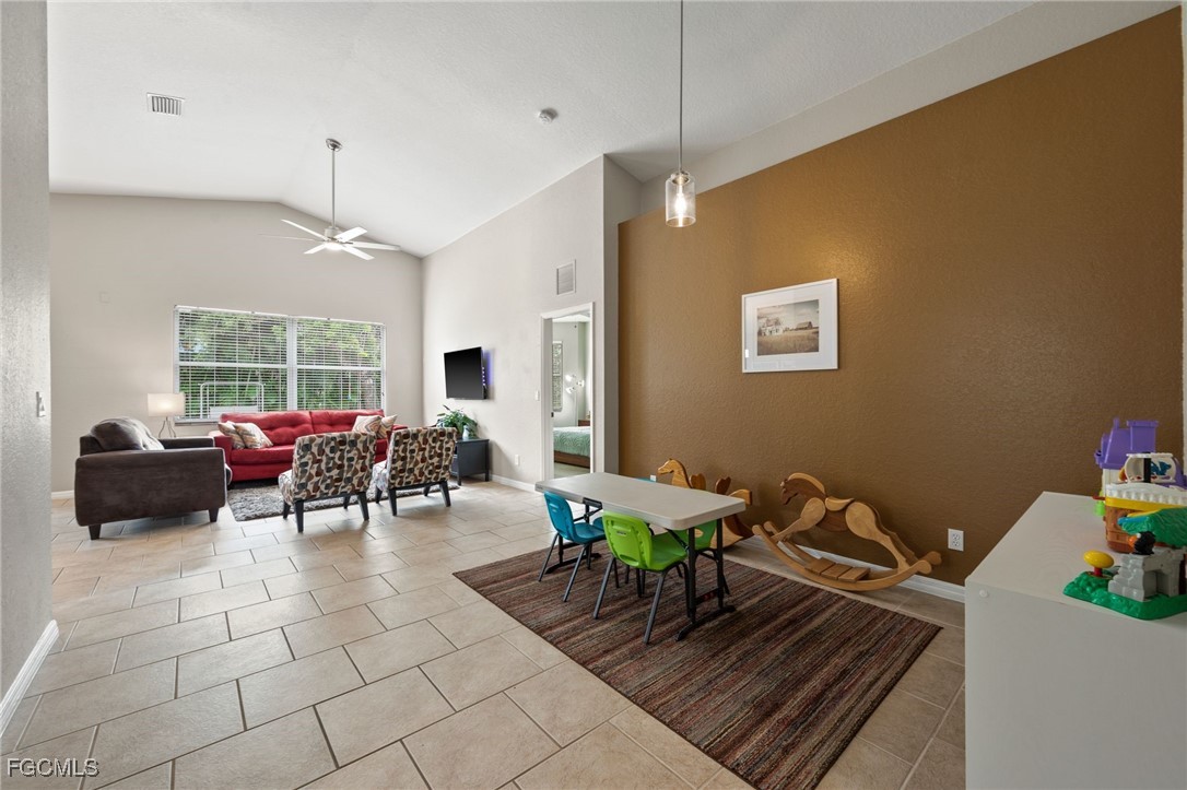 9270 Chestnut Tree LOOP