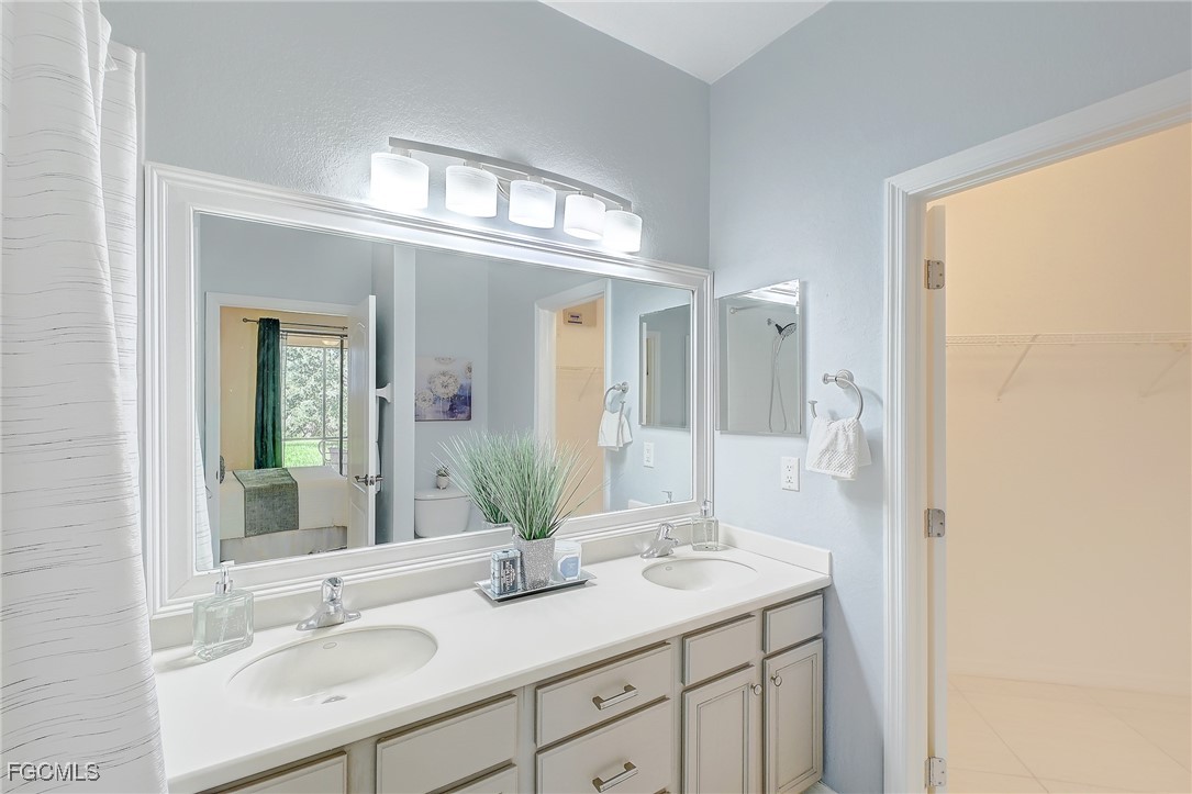 12018 Country Day CIR