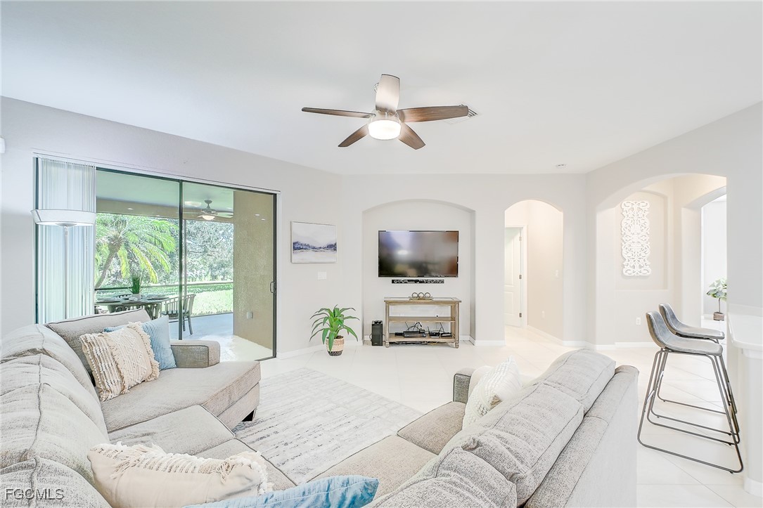 12018 Country Day CIR