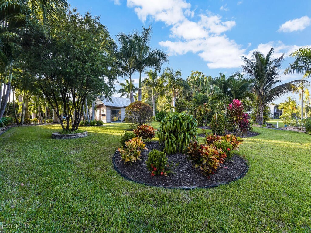 1891 Seminole Harbor DR