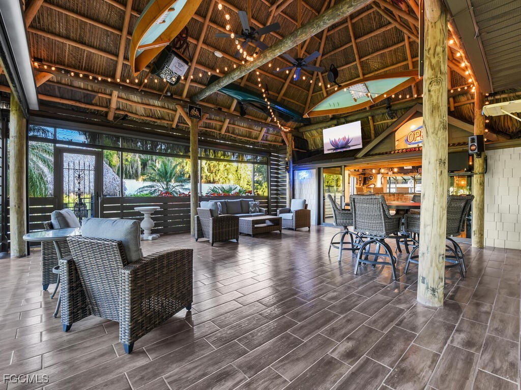 1891 Seminole Harbor DR