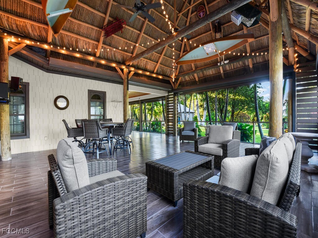 1891 Seminole Harbor DR