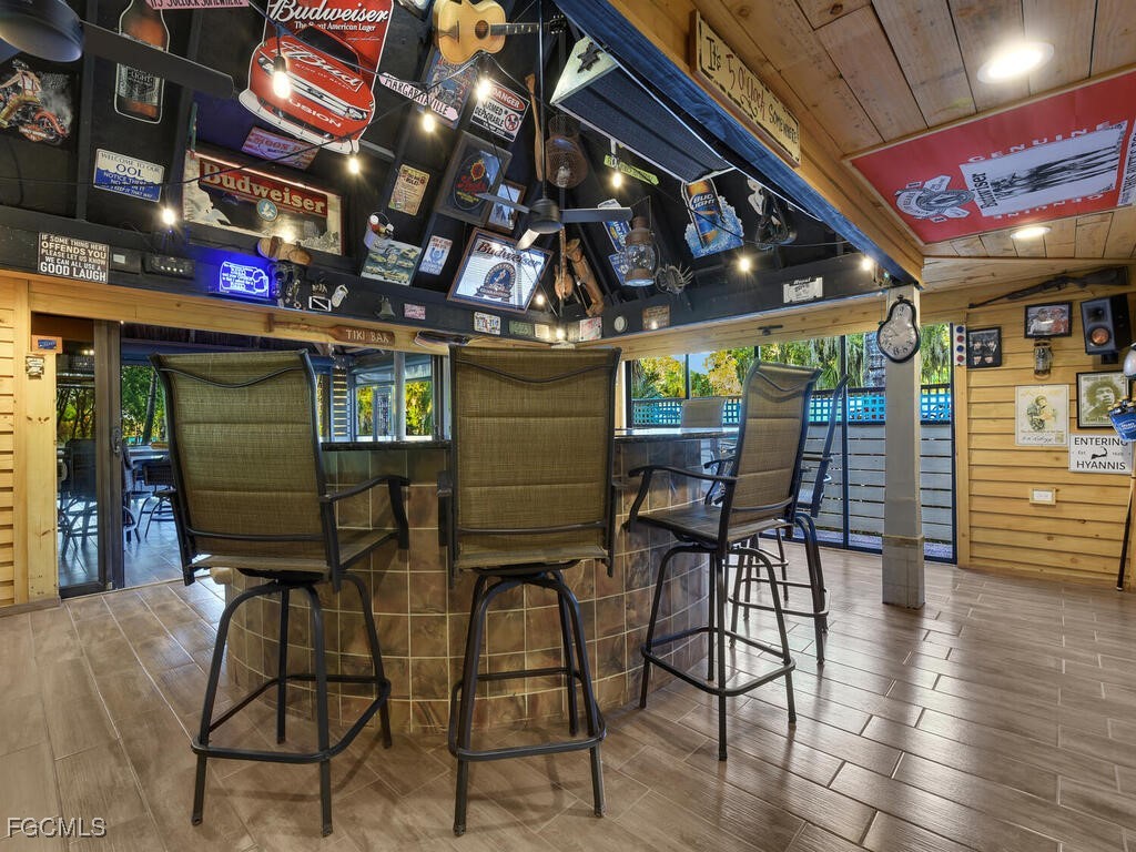 1891 Seminole Harbor DR