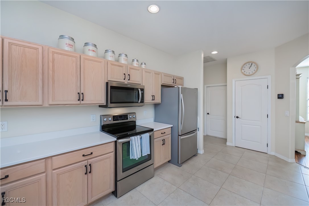 12905 Pastures WAY