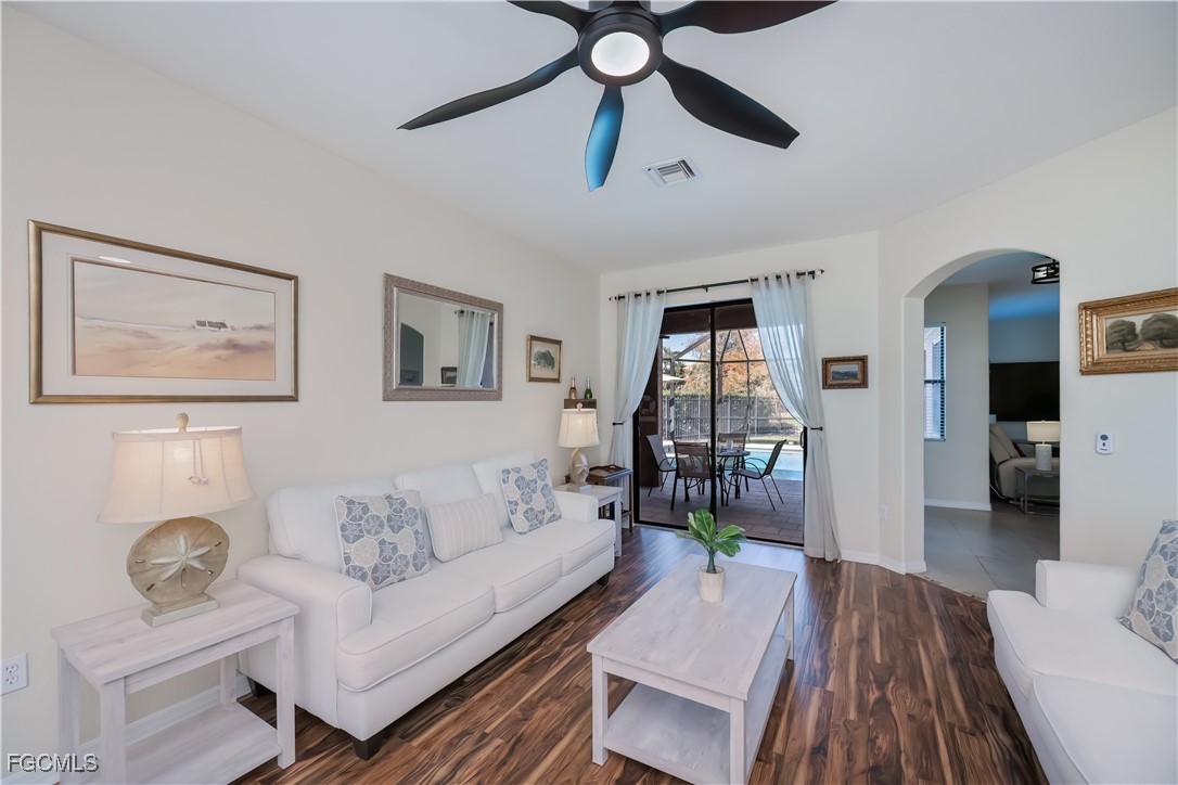 12905 Pastures WAY