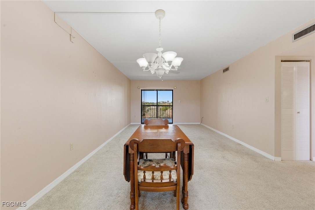 2121 Collier AVE 502