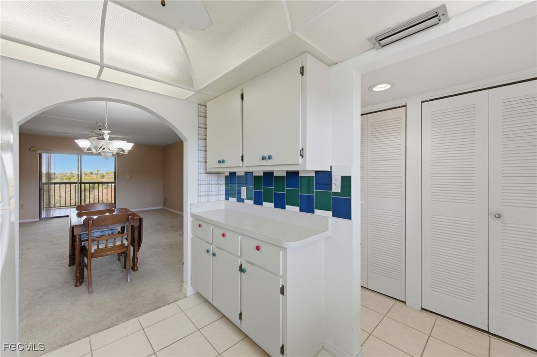 2121 Collier AVE 502