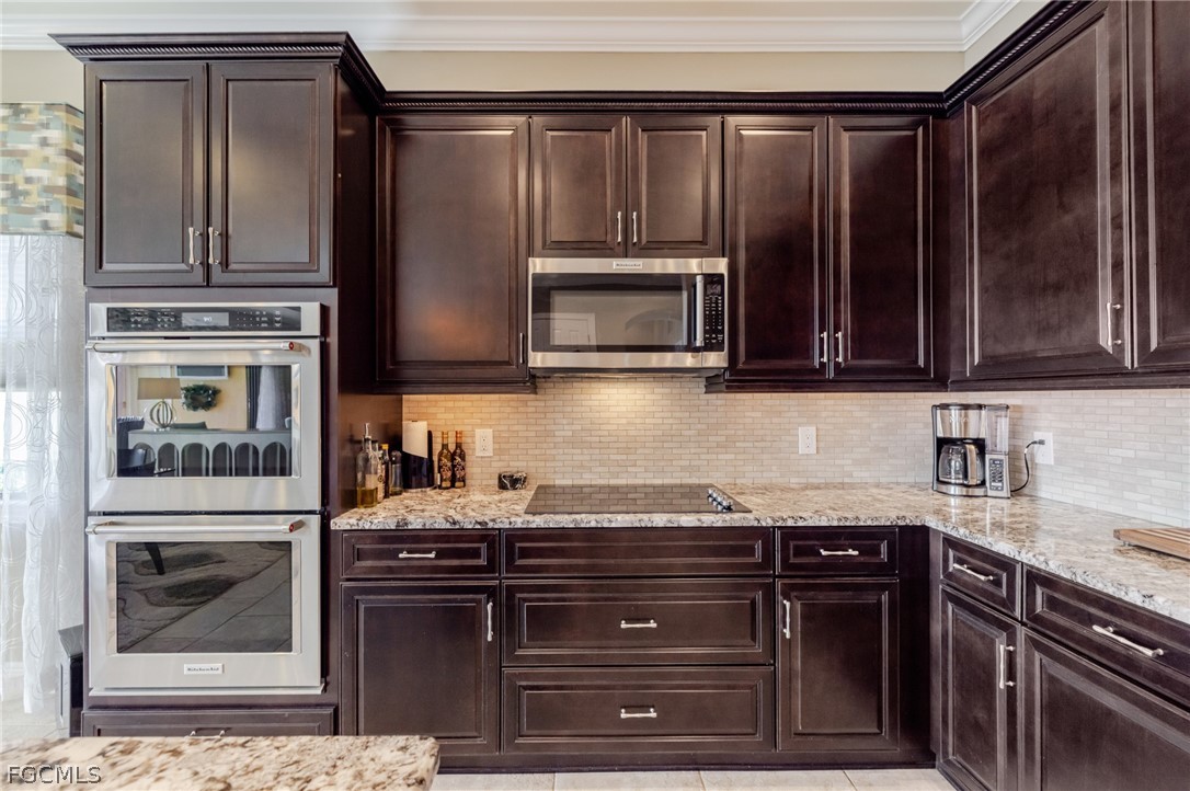 10024 Avalon Lake CIR