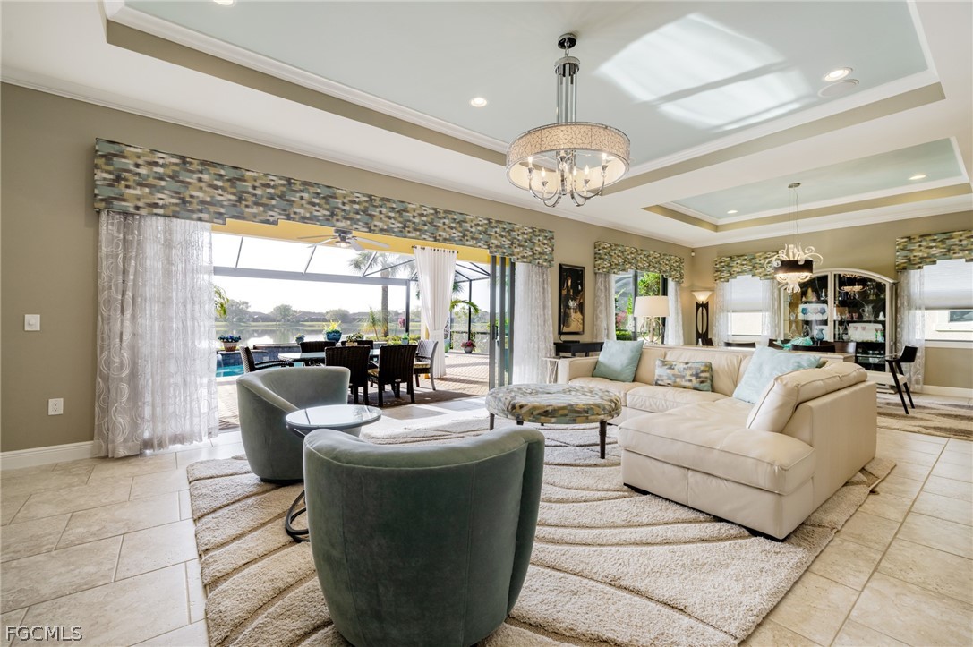 10024 Avalon Lake CIR