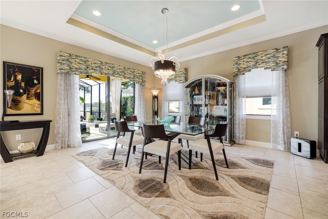 10024 Avalon Lake CIR