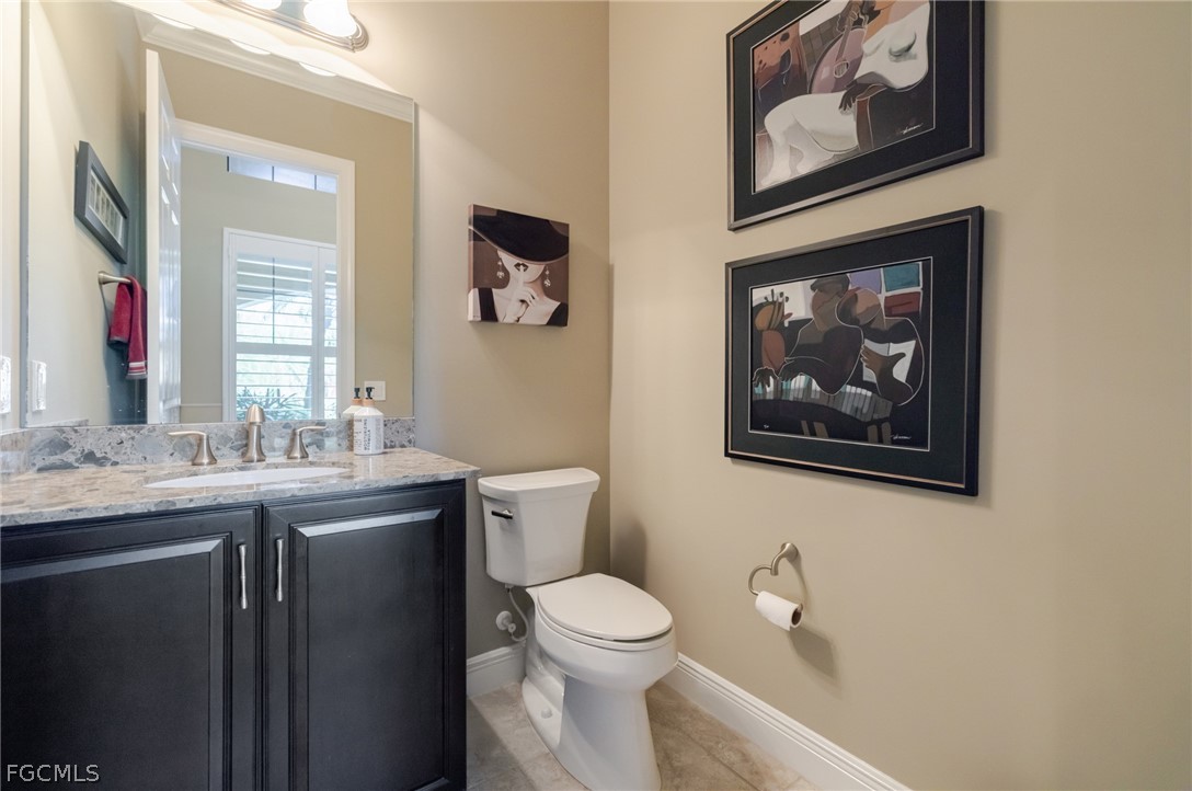 10024 Avalon Lake CIR