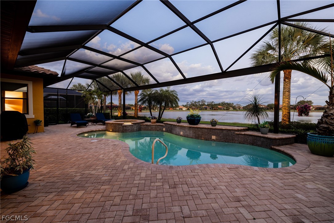 10024 Avalon Lake CIR