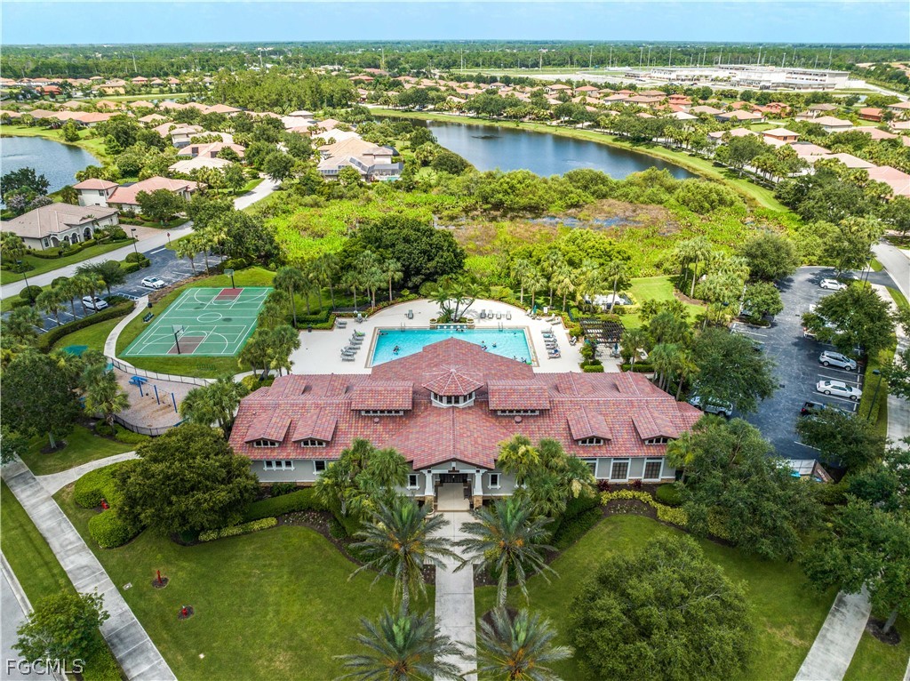 10024 Avalon Lake CIR