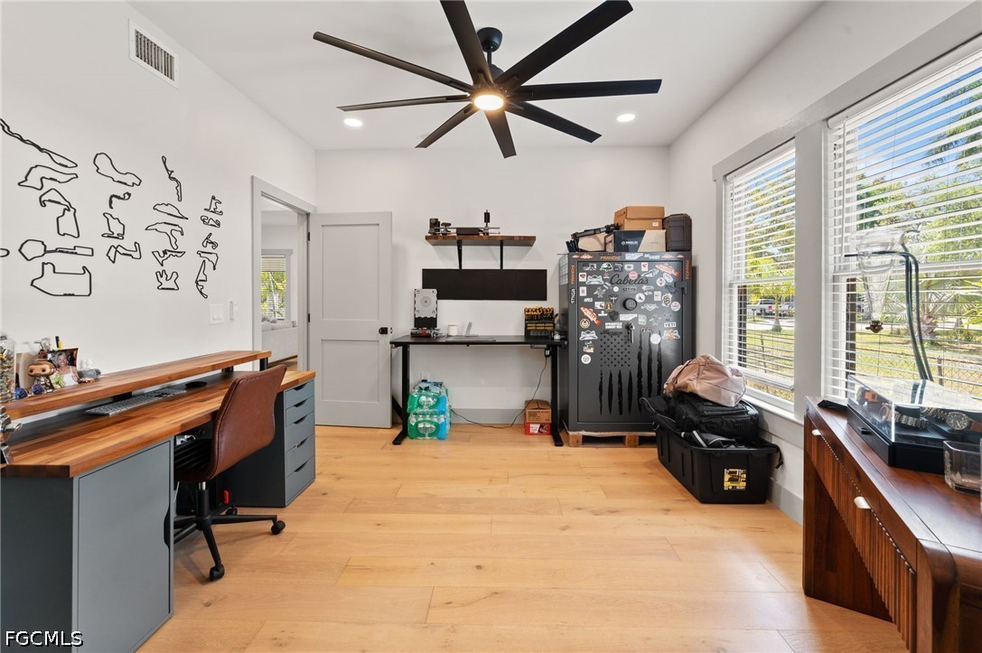 2647 Michigan AVE