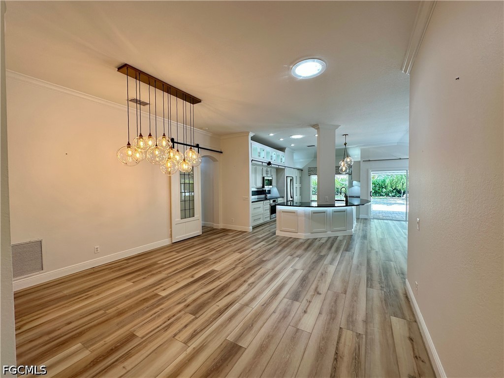 8798 Fawn Ridge DR