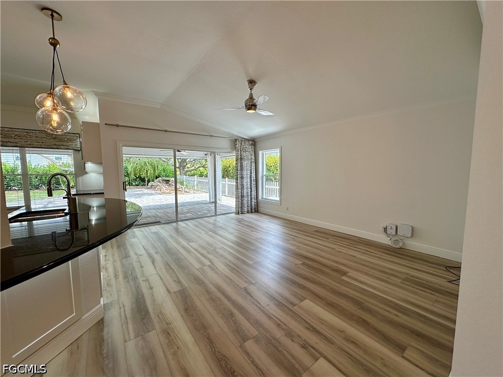8798 Fawn Ridge DR