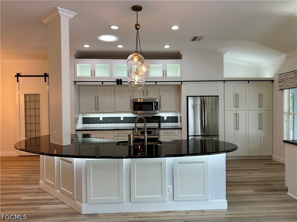 8798 Fawn Ridge DR