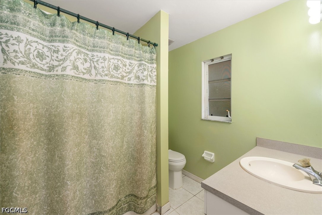 6211 Castlewood CIR