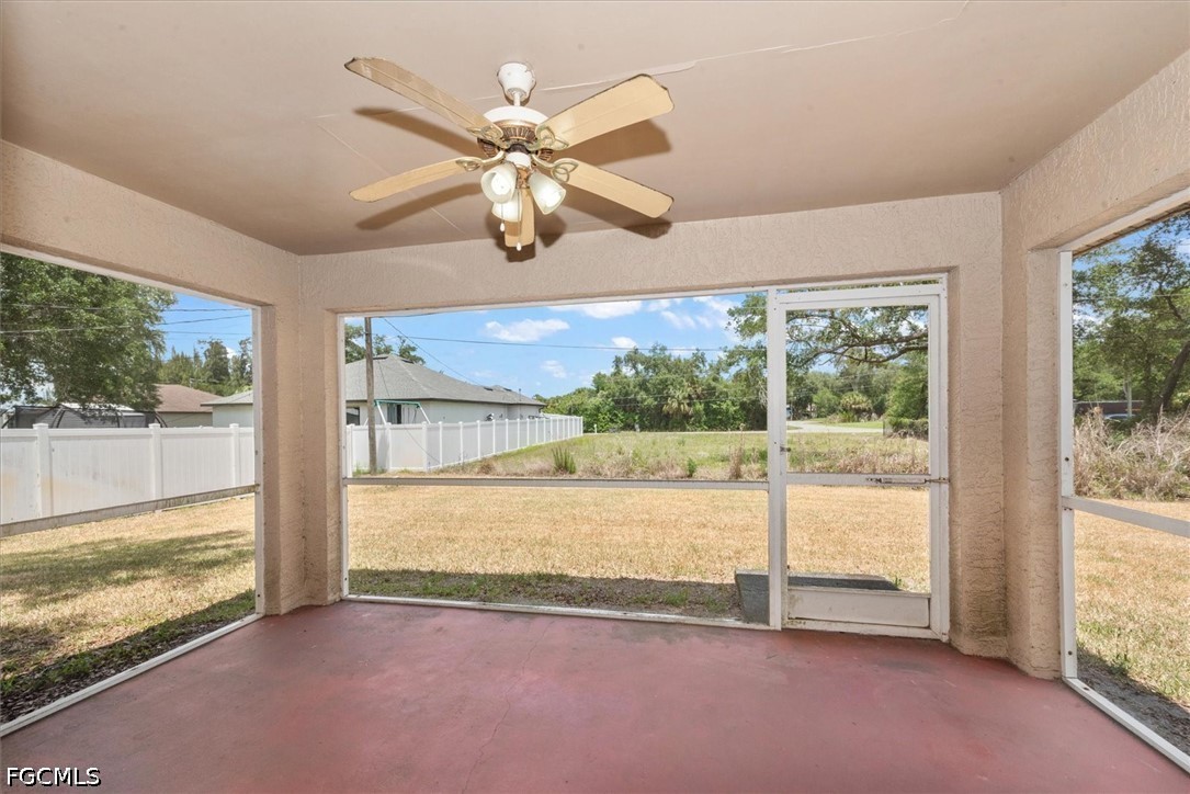 6211 Castlewood CIR