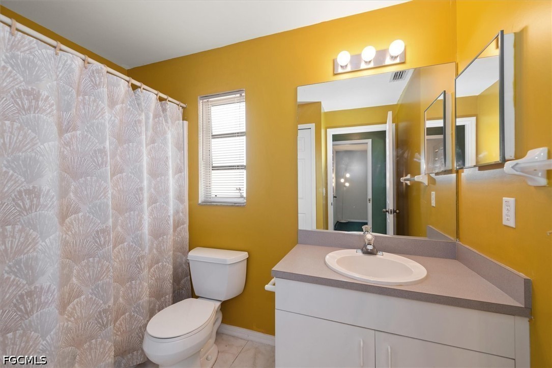 6211 Castlewood CIR