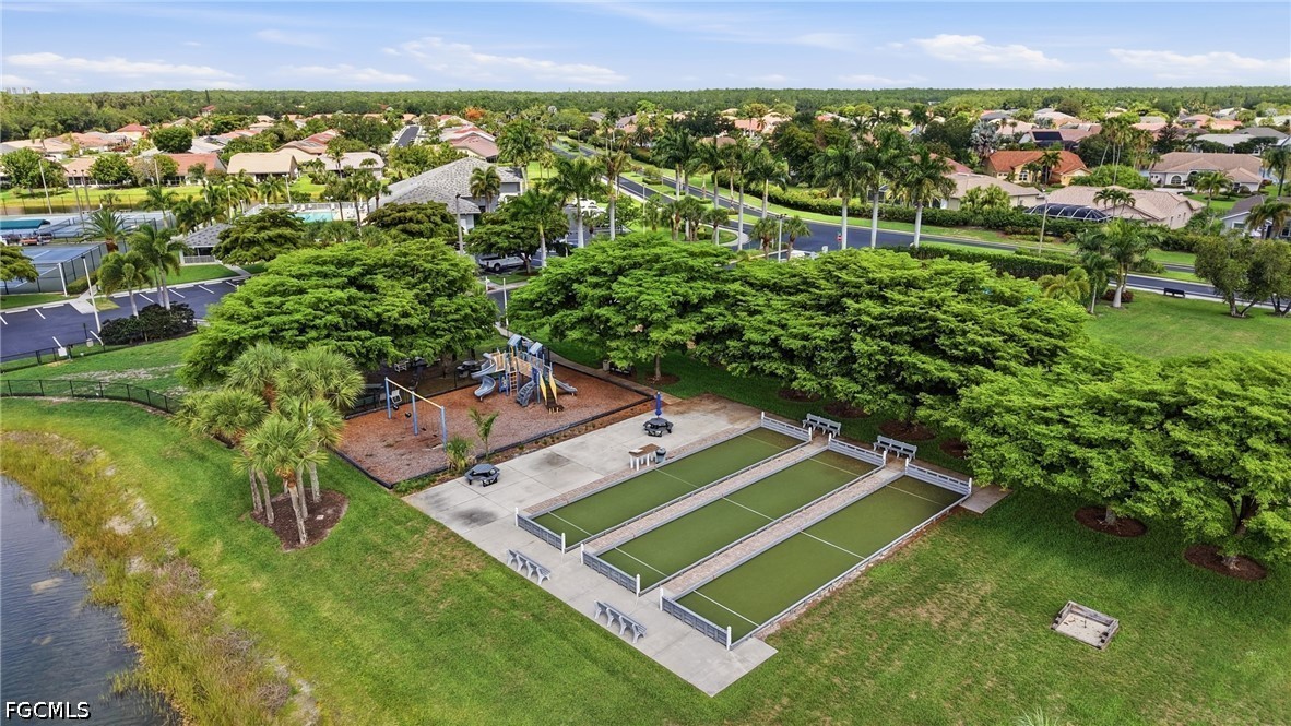 8080 Breton CIR