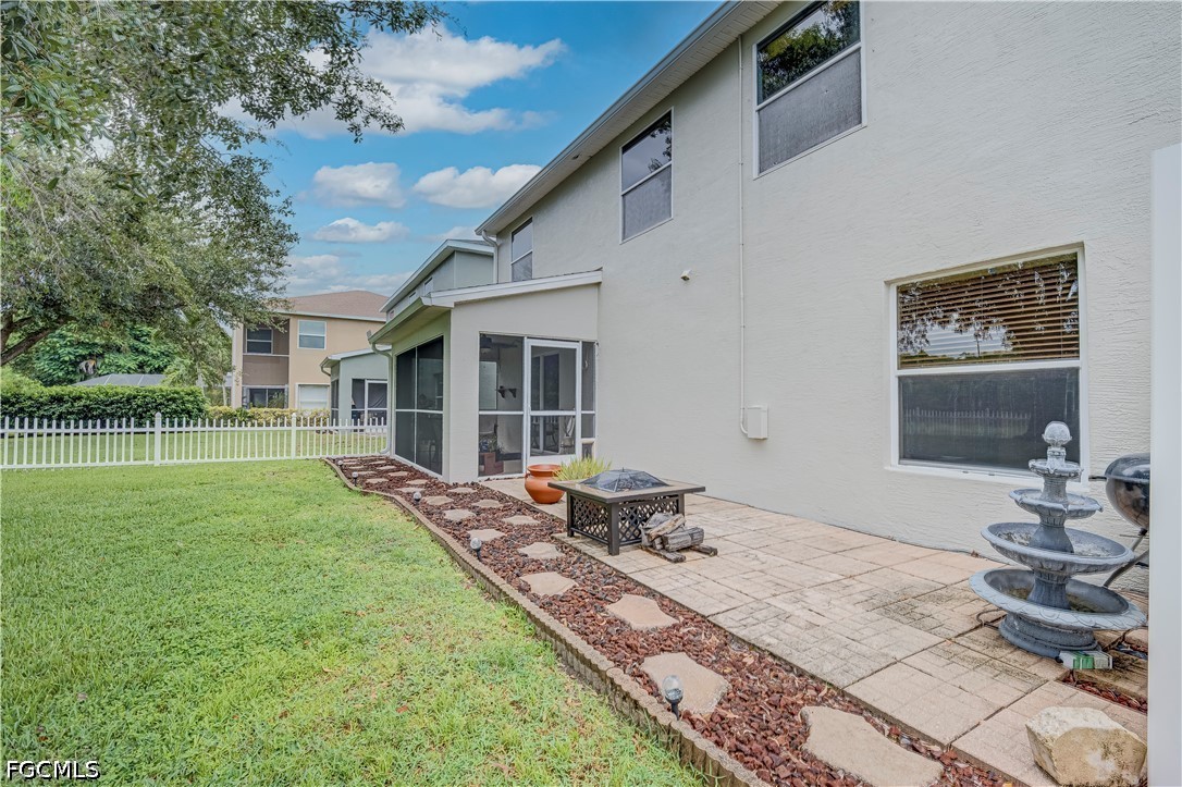 8889 Fawn Ridge DR