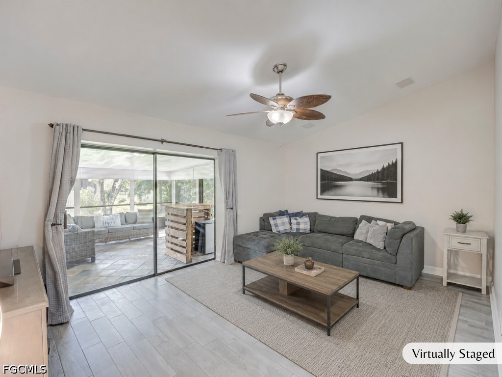 13103 Regent CIR