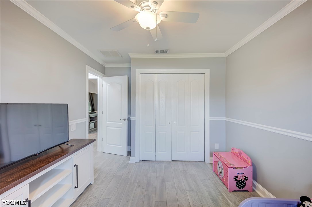 13103 Regent CIR