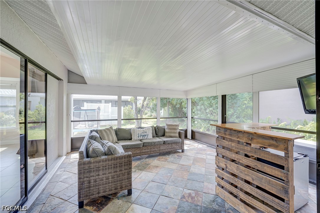 13103 Regent CIR