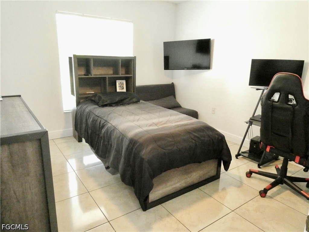 2712 Nature Pointe LOOP