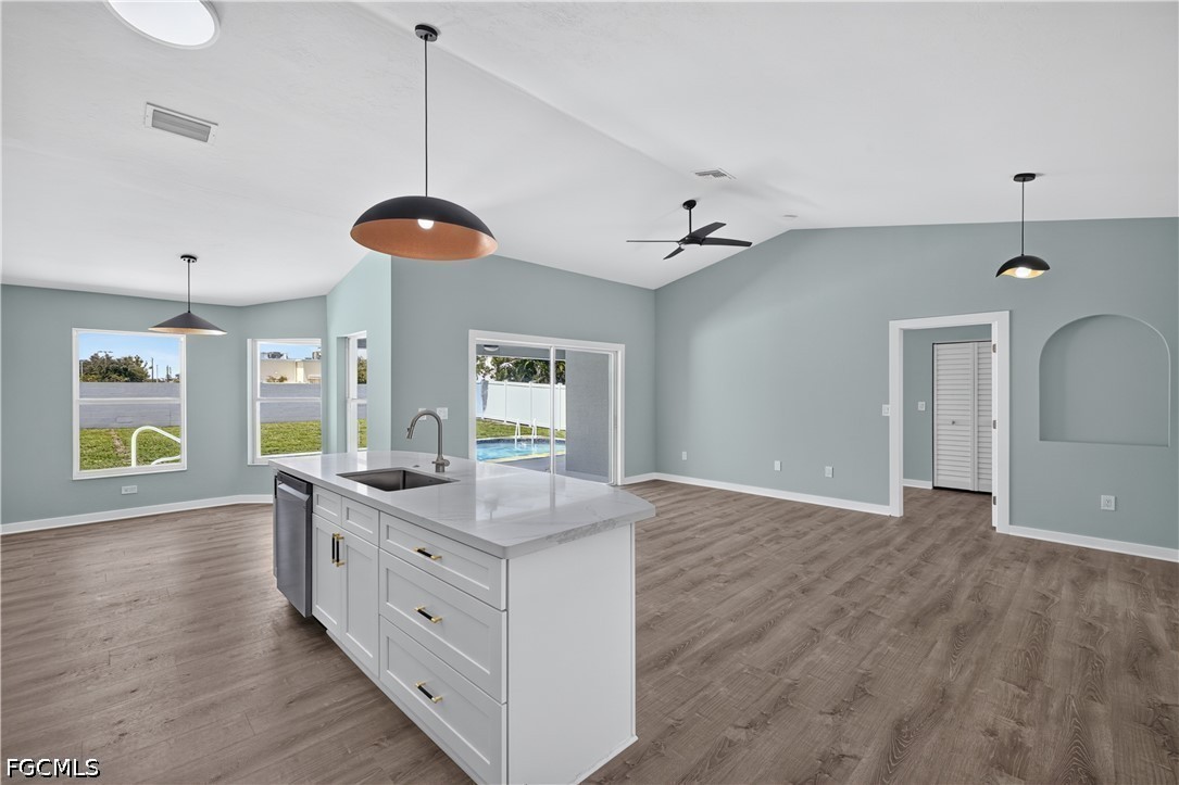 15579 Spring Line LN