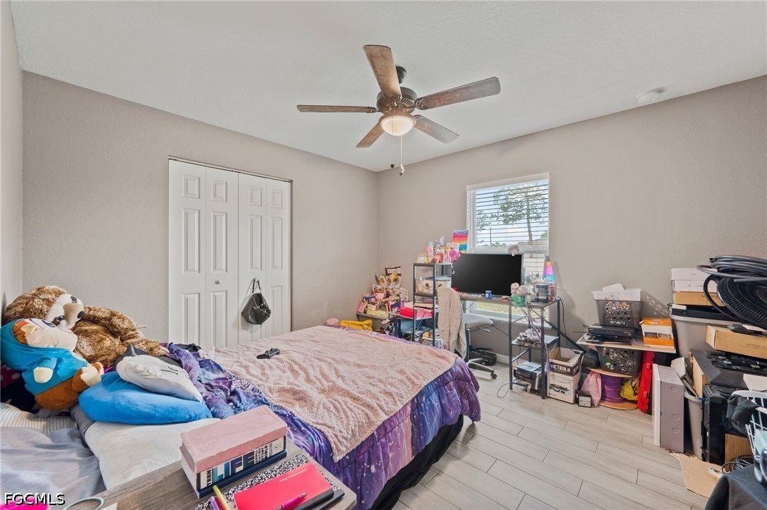 5011 Dania CIR