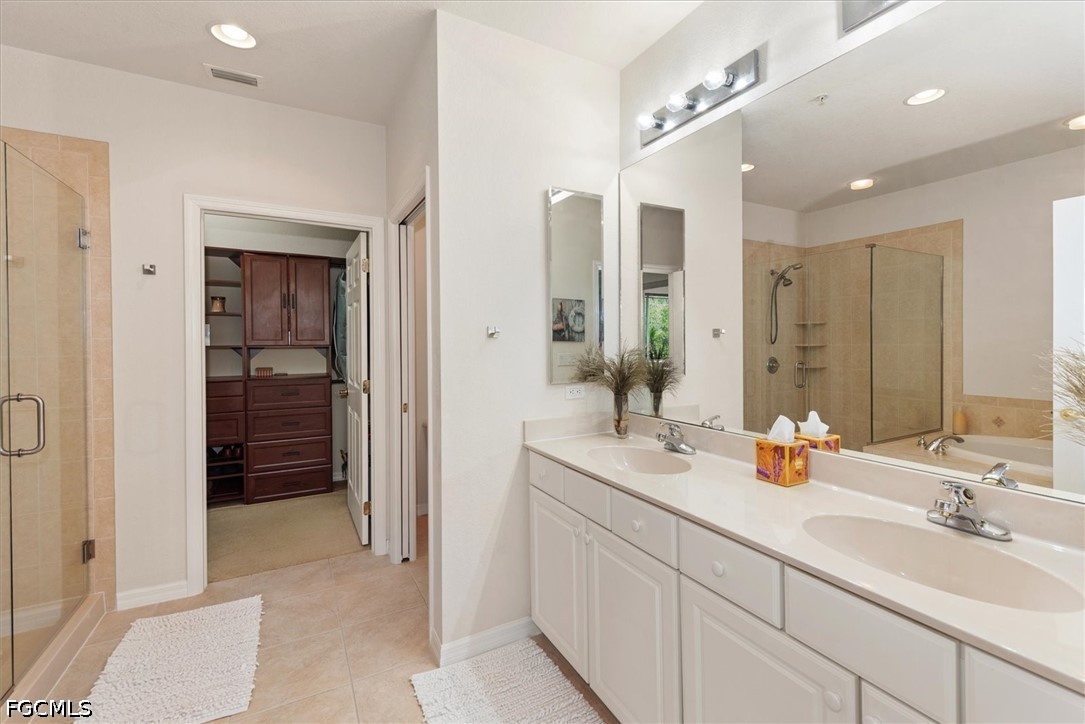 14811 Reflection Key CIR 115