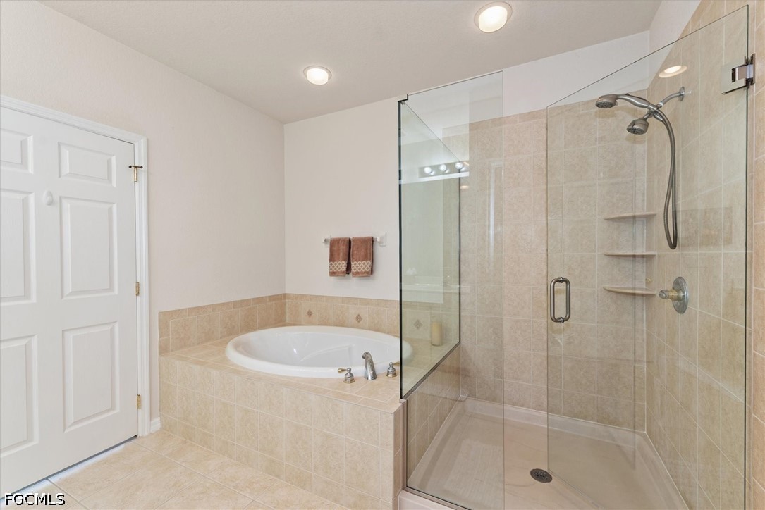 14811 Reflection Key CIR 115